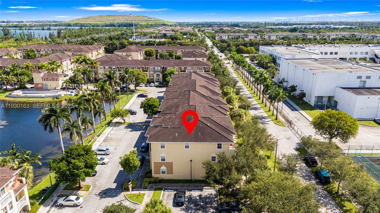 En Renta: $2,480 (3 camas, 2 baños, 1123 Pies cuadrados)