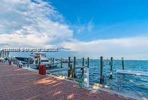 For Rent: $3,350 (2 beds, 2 baths, 1312 Square Feet)