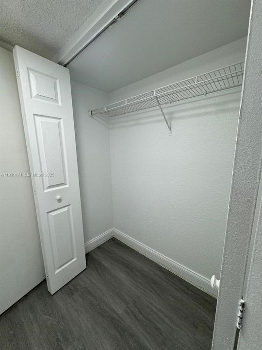 В аренду: $1,950 (2 спален, 2 ванн, 944 Квадратных фут)