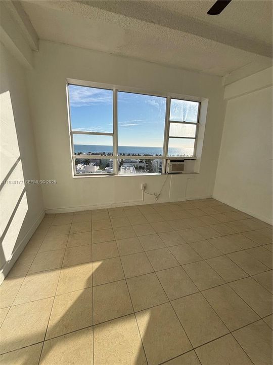 В аренду: $1,950 (1 спален, 1 ванн, 600 Квадратных фут)