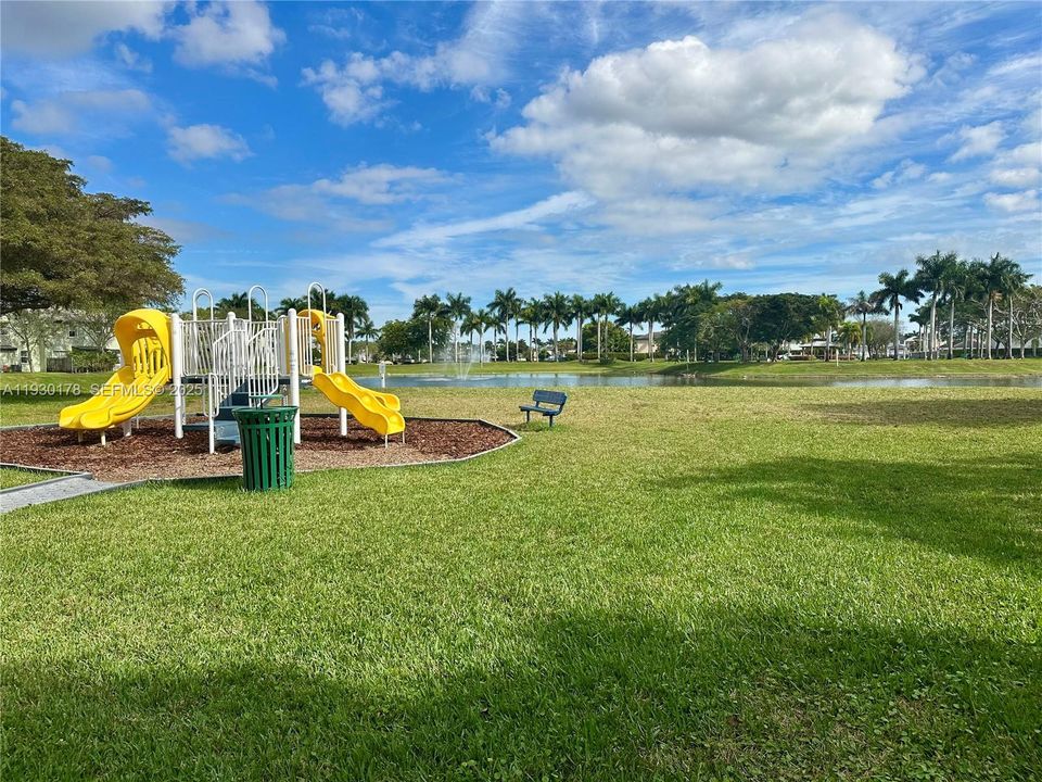 En Renta: $2,200 (3 camas, 2 baños, 1523 Pies cuadrados)