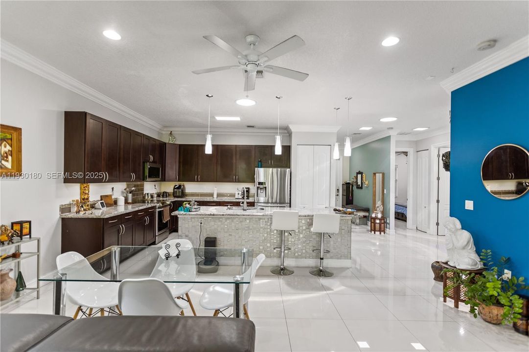 For Sale: $615,000 (3 beds, 2 baths, 1764 Square Feet)