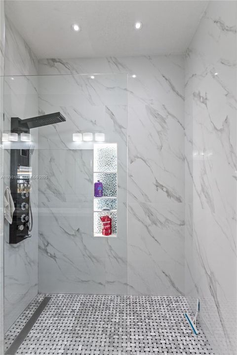 For Sale: $615,000 (3 beds, 2 baths, 1764 Square Feet)