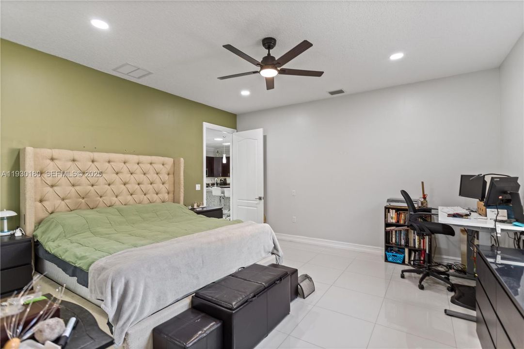 For Sale: $615,000 (3 beds, 2 baths, 1764 Square Feet)