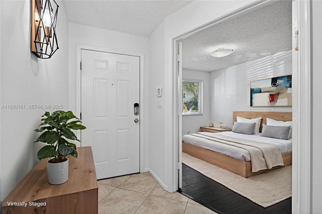 待售: $400,000 (2 贝兹, 2 浴室, 1238 平方英尺)