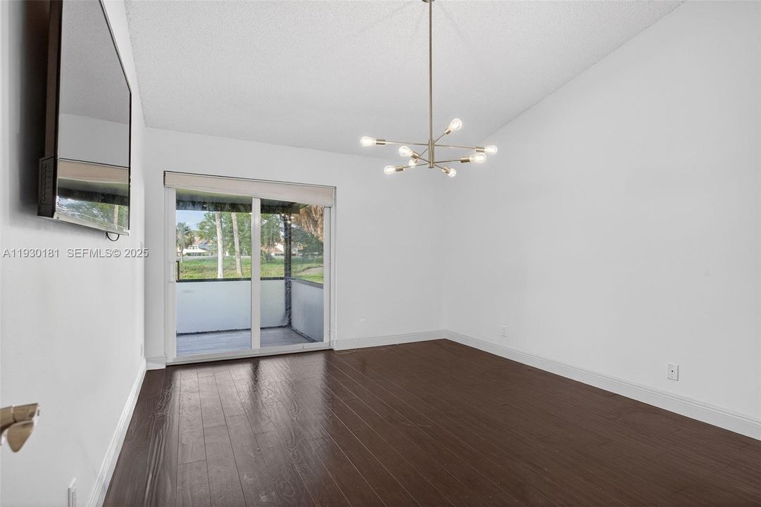 待售: $400,000 (2 贝兹, 2 浴室, 1238 平方英尺)