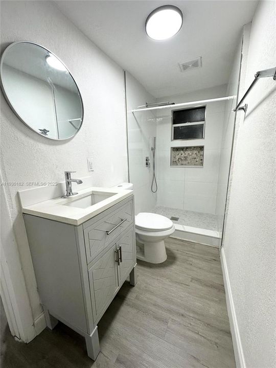 待售: $599,000 (3 贝兹, 1 浴室, 1318 平方英尺)