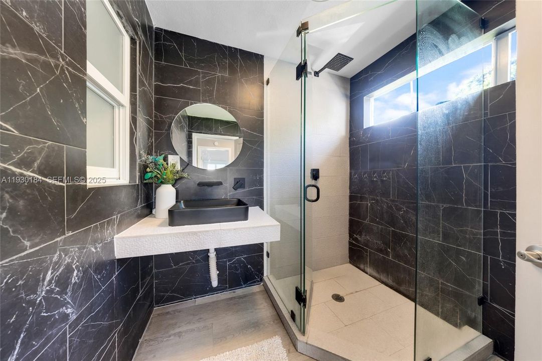 For Sale: $649,000 (4 beds, 3 baths, 1533 Square Feet)