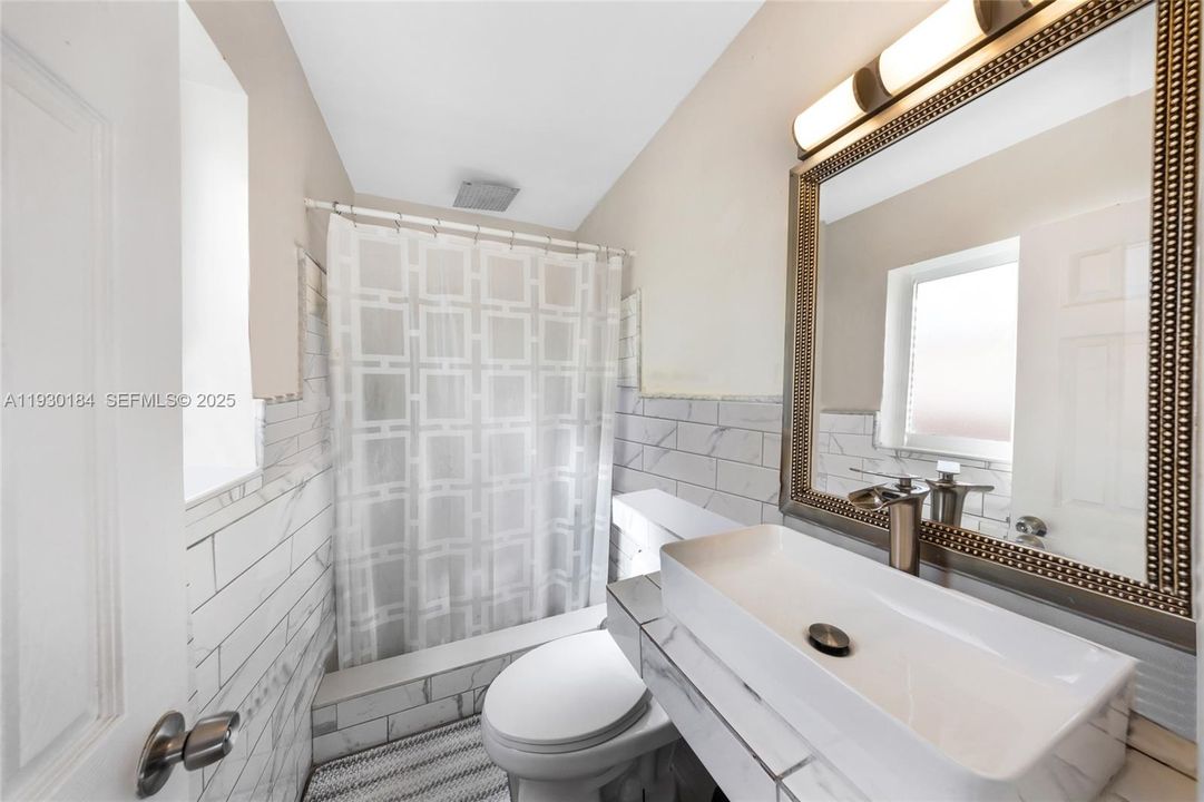 For Sale: $649,000 (4 beds, 3 baths, 1533 Square Feet)