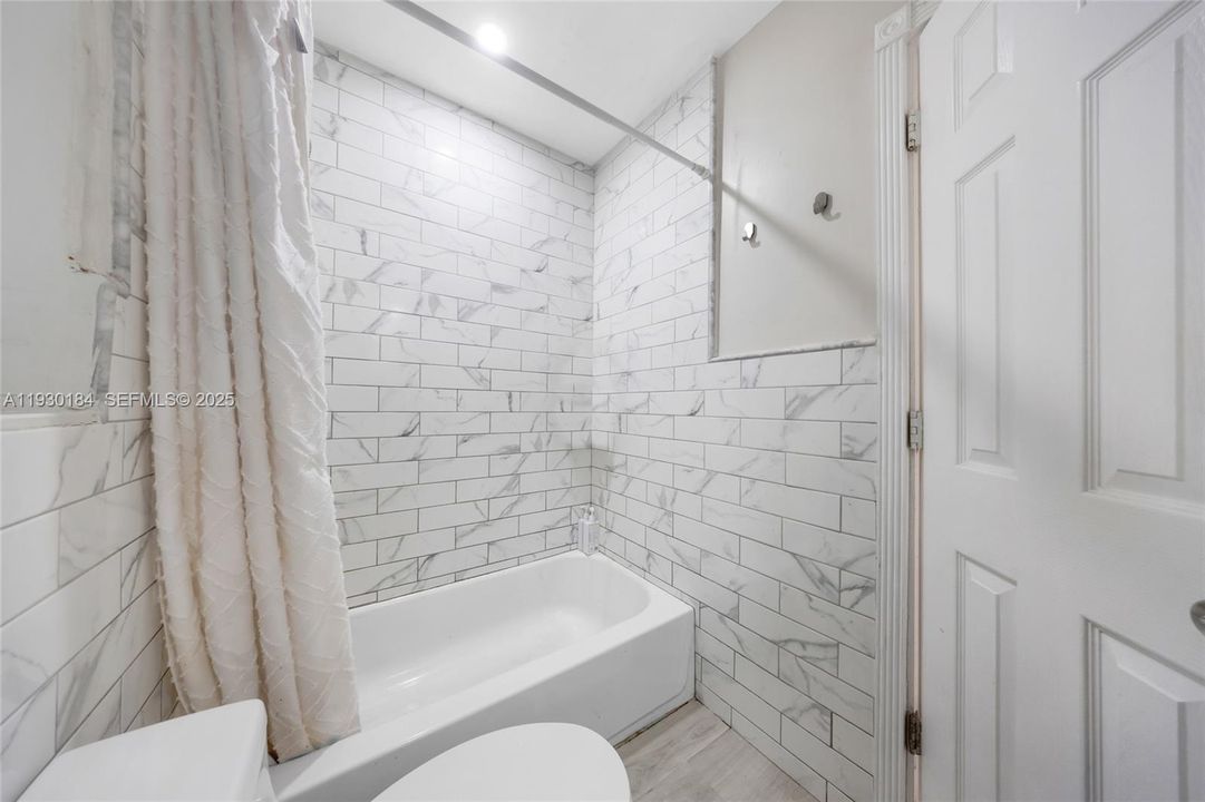 For Sale: $649,000 (4 beds, 3 baths, 1533 Square Feet)