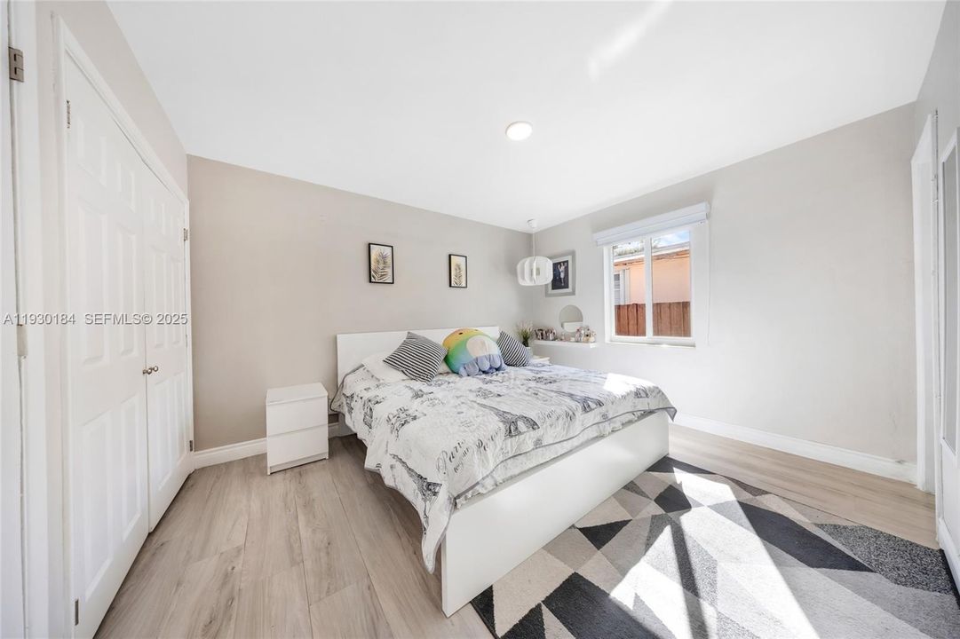 For Sale: $649,000 (4 beds, 3 baths, 1533 Square Feet)