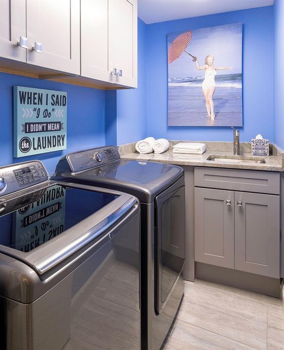 For Rent: $5,700 (2 beds, 2 baths, 1855 Square Feet)