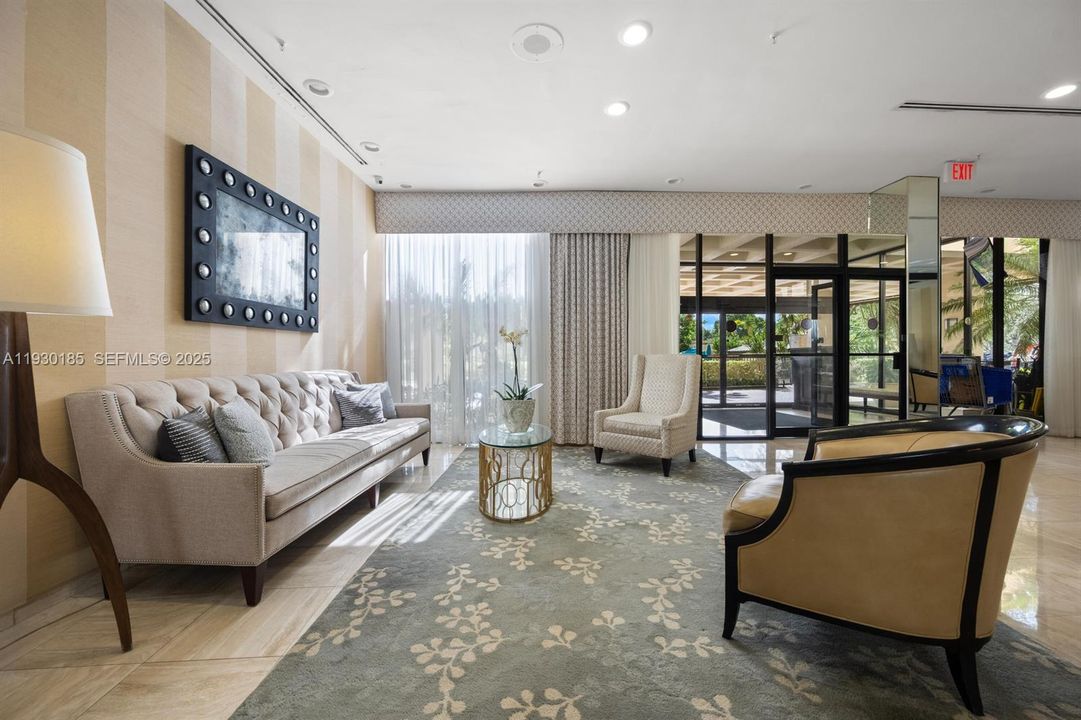 For Rent: $5,700 (2 beds, 2 baths, 1855 Square Feet)