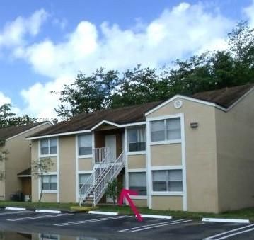 En Venta: $267,990 (2 camas, 2 baños, 1084 Pies cuadrados)