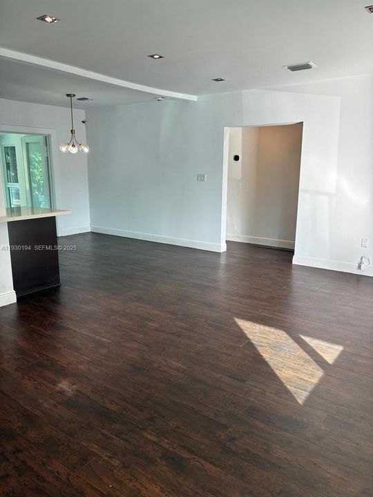 En Renta: $3,900 (2 camas, 1 baños, 1105 Pies cuadrados)