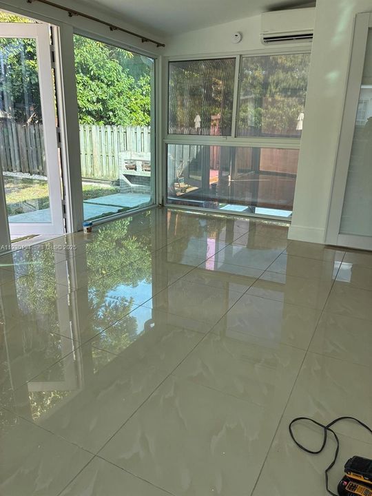 En Renta: $3,900 (2 camas, 1 baños, 1105 Pies cuadrados)