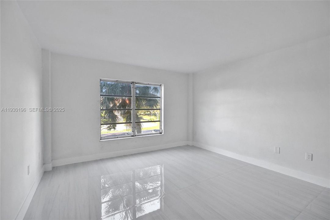 В аренду: $1,700 (1 спален, 1 ванн, 783 Квадратных фут)