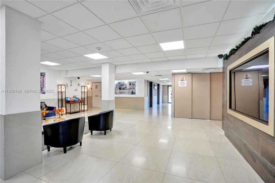 В аренду: $1,700 (1 спален, 1 ванн, 783 Квадратных фут)