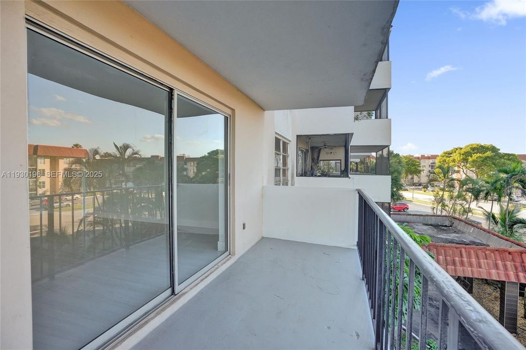 В аренду: $1,700 (1 спален, 1 ванн, 783 Квадратных фут)