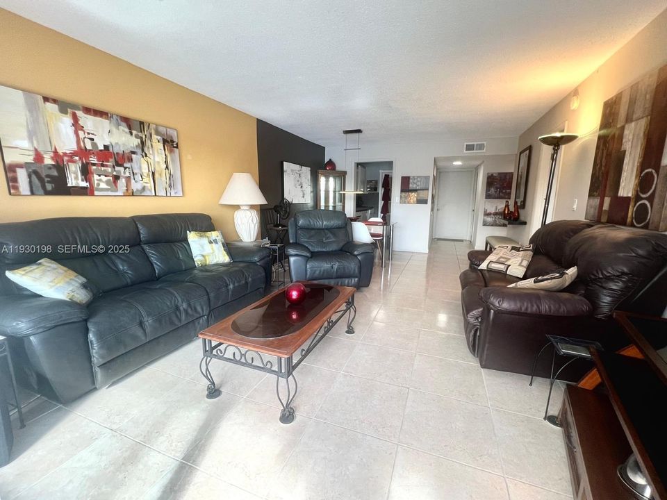 En Renta: $2,200 (1 camas, 1 baños, 806 Pies cuadrados)