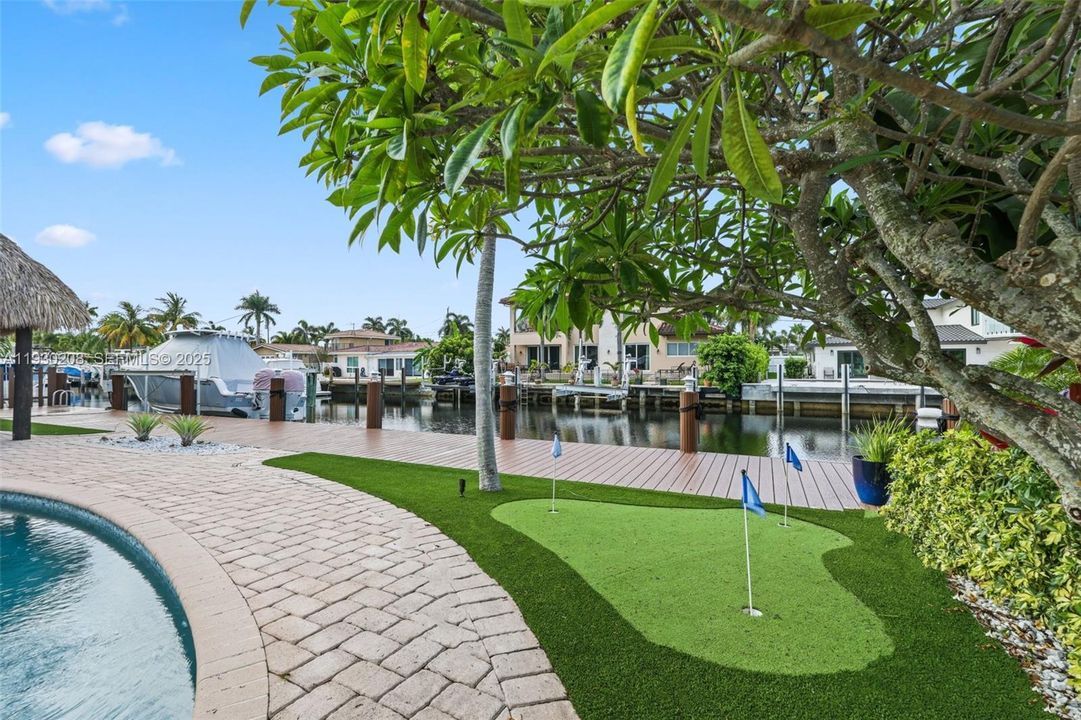 For Sale: $1,699,000 (3 beds, 3 baths, 1790 Square Feet)