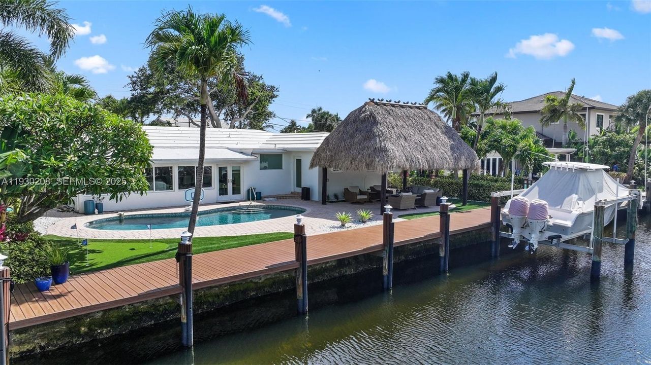 For Sale: $1,699,000 (3 beds, 3 baths, 1790 Square Feet)