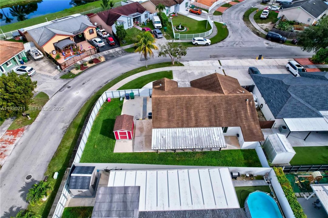 For Sale: $599,000 (3 beds, 2 baths, 1450 Square Feet)