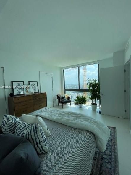 En Renta: $4,100 (2 camas, 2 baños, 944 Pies cuadrados)