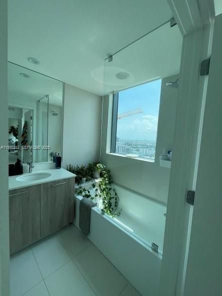 En Renta: $4,100 (2 camas, 2 baños, 944 Pies cuadrados)