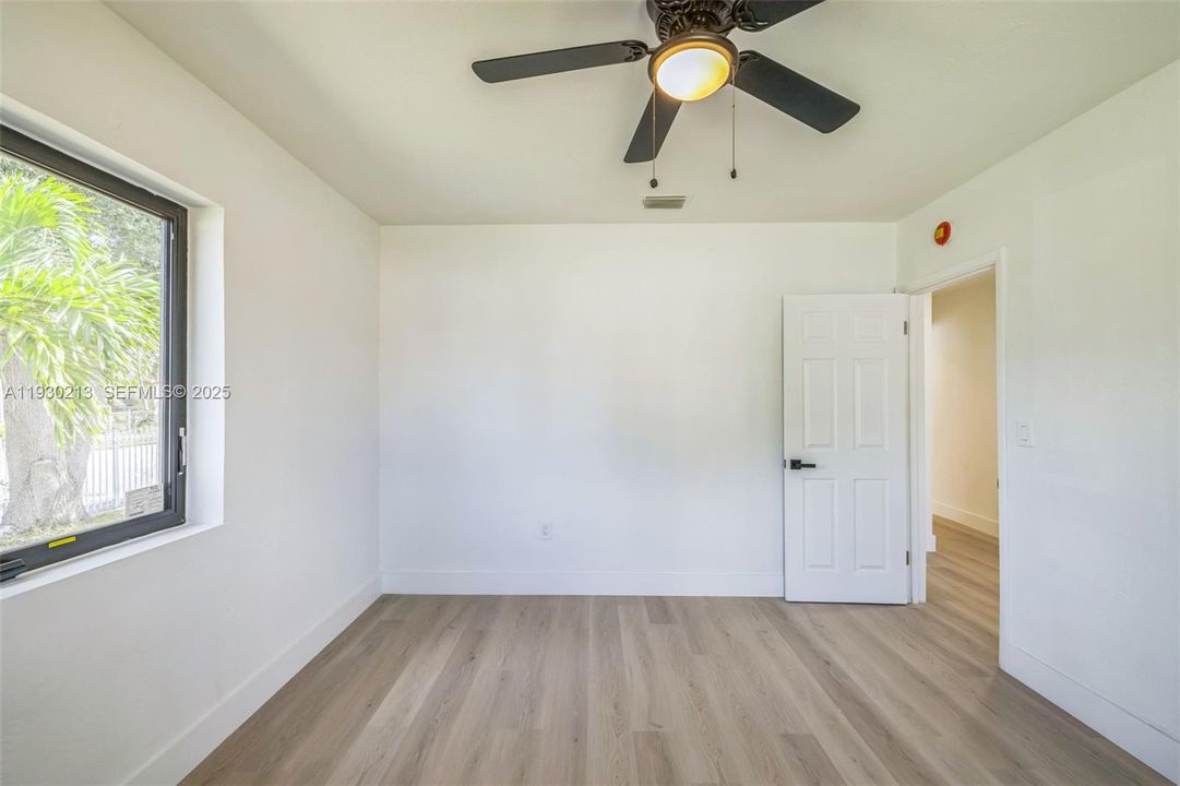 For Rent: $3,600 (4 beds, 2 baths, 1542 Square Feet)