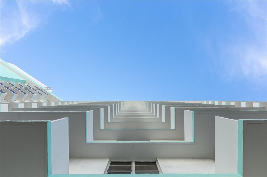 На продажу: $359,000 (1 спален, 1 ванн, 847 Квадратных фут)