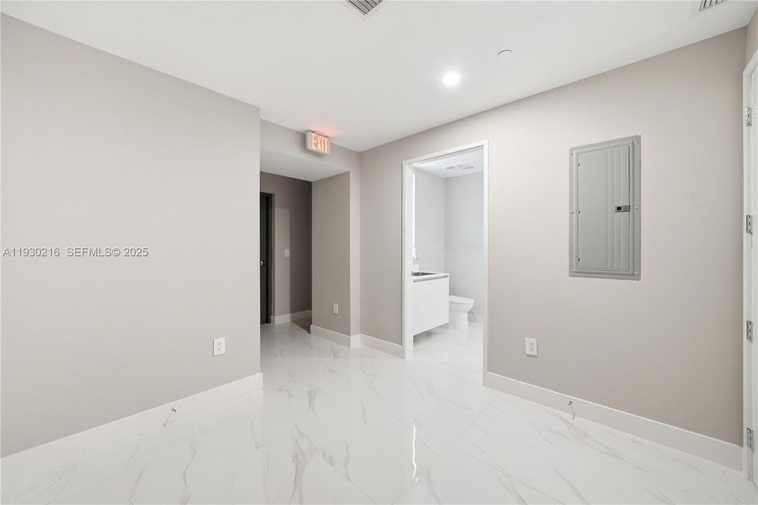 Bonus Room (staff room/nanny quarters)