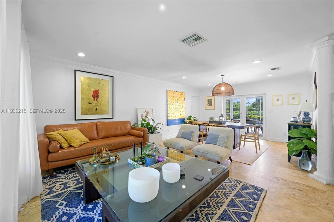 En Renta: $5,800 (5 camas, 3 baños, 2290 Pies cuadrados)