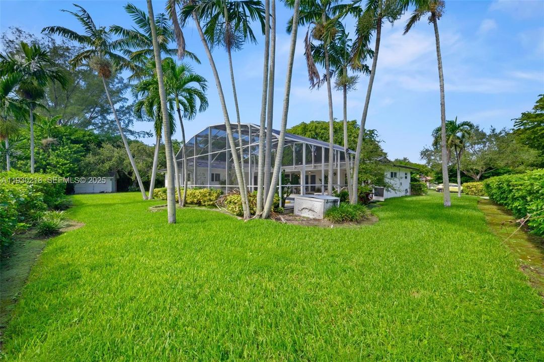 En Renta: $5,800 (5 camas, 3 baños, 2290 Pies cuadrados)