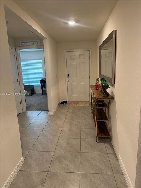 待售: $295,000 (3 贝兹, 2 浴室, 0 平方英尺)