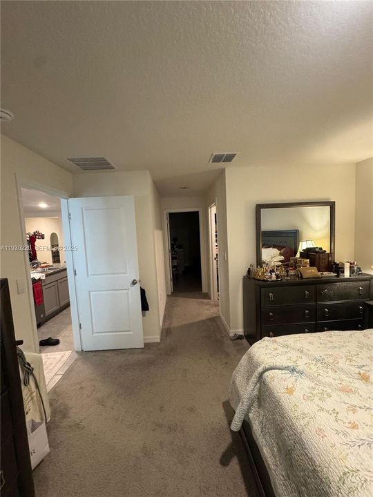 待售: $295,000 (3 贝兹, 2 浴室, 0 平方英尺)