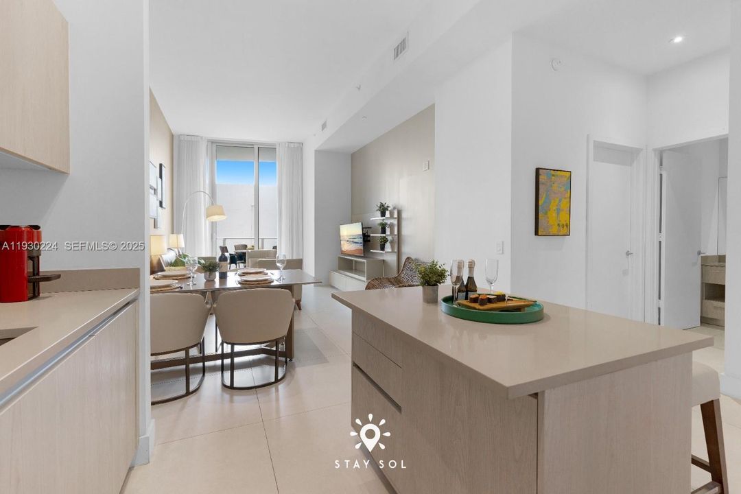 En Venta: $579,000 (1 camas, 1 baños, 759 Pies cuadrados)