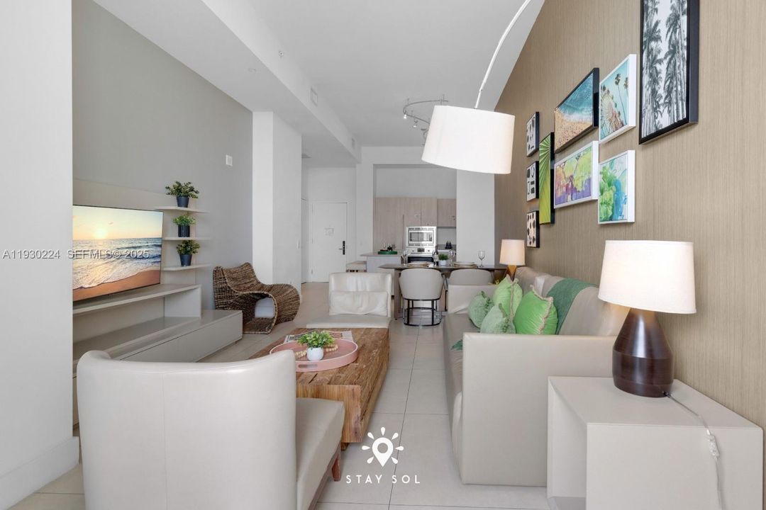 En Venta: $579,000 (1 camas, 1 baños, 759 Pies cuadrados)