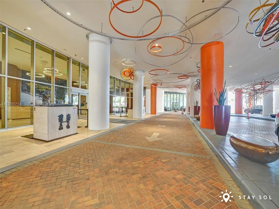 En Venta: $579,000 (1 camas, 1 baños, 759 Pies cuadrados)