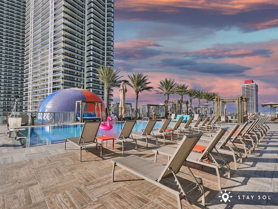 En Venta: $579,000 (1 camas, 1 baños, 759 Pies cuadrados)