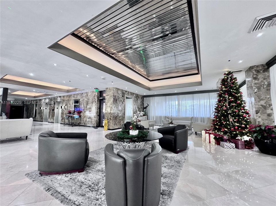 For Rent: $4,500 (2 beds, 2 baths, 1672 Square Feet)