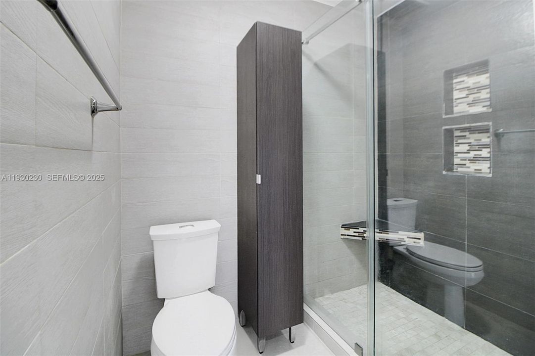 待售: $625,000 (3 贝兹, 2 浴室, 1326 平方英尺)