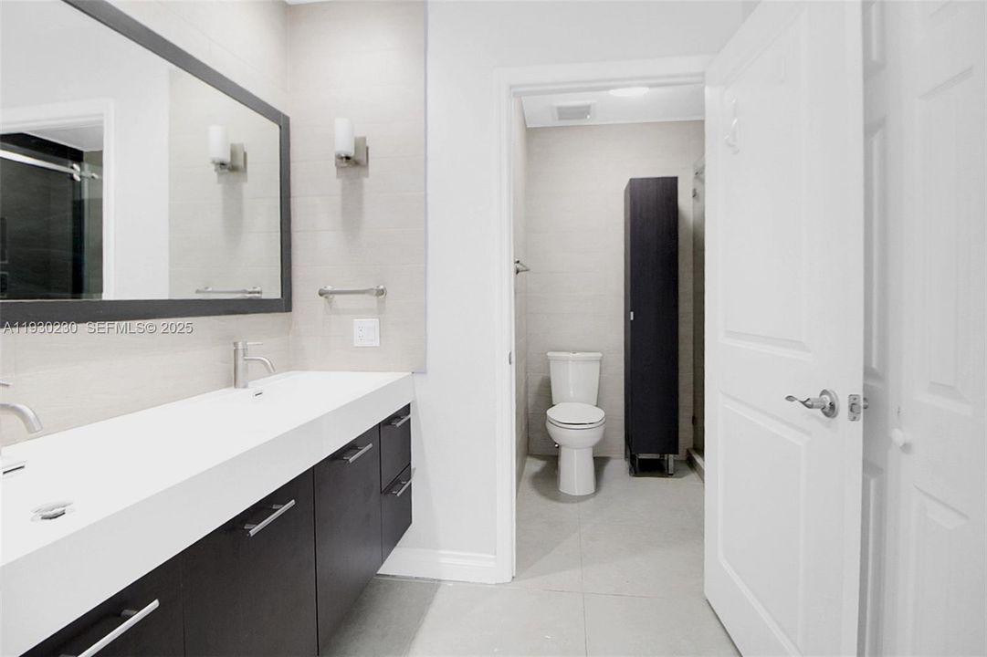 待售: $625,000 (3 贝兹, 2 浴室, 1326 平方英尺)