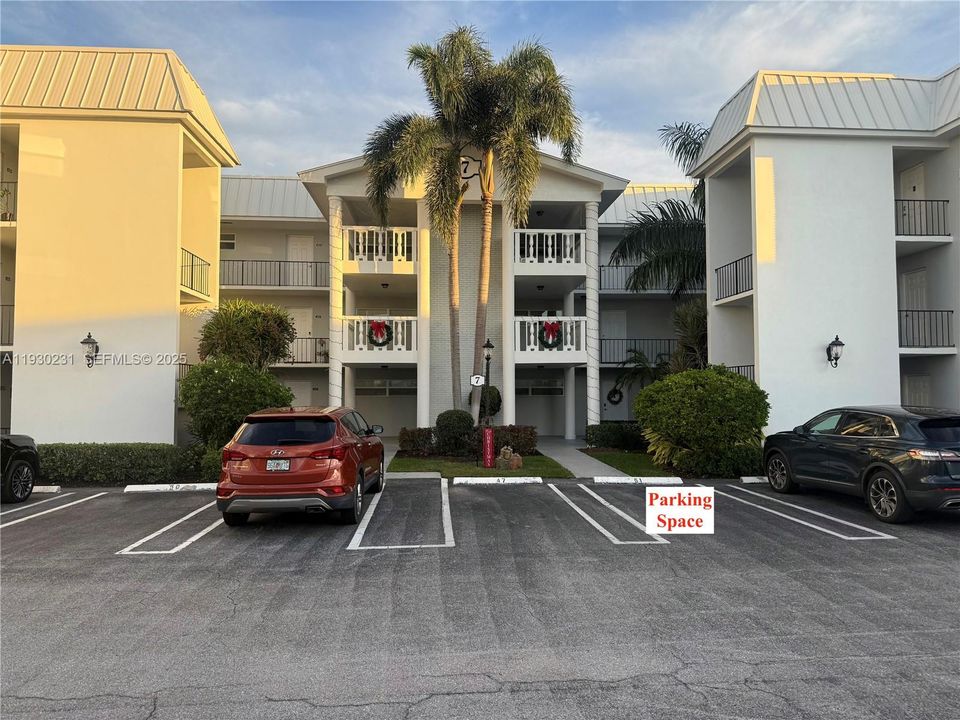 For Sale: $325,000 (1 beds, 1 baths, 950 Square Feet)