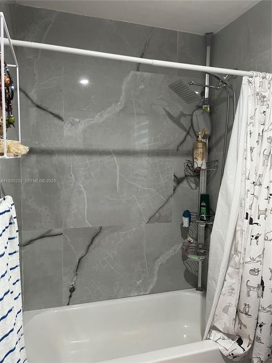 For Sale: $499,000 (2 beds, 2 baths, 1148 Square Feet)