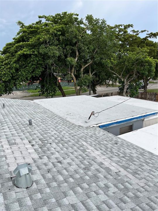 For Sale: $499,000 (2 beds, 2 baths, 1148 Square Feet)