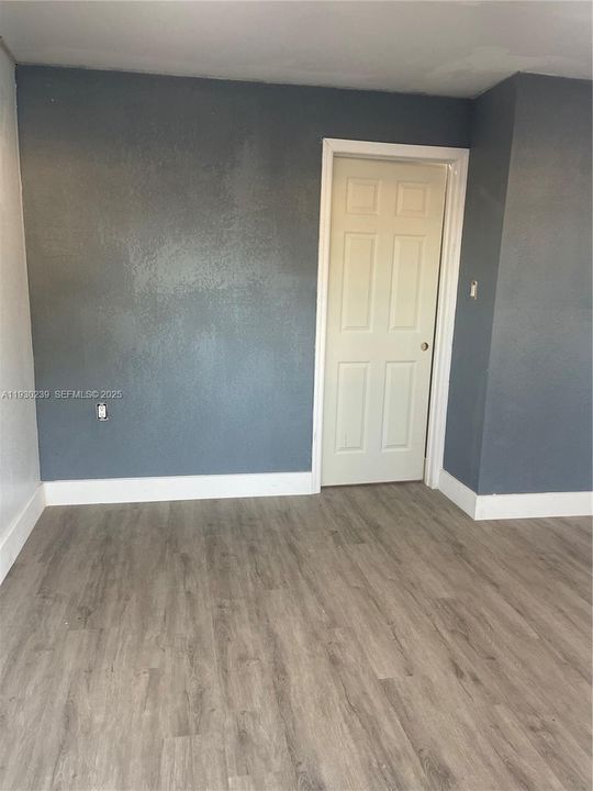 For Sale: $499,000 (2 beds, 2 baths, 1148 Square Feet)