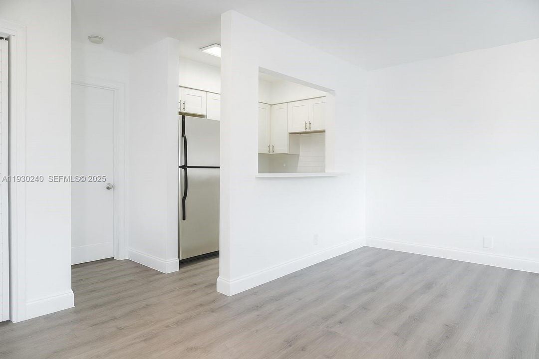 出租: $1,650 (1 贝兹, 1 浴室, 636 平方英尺)