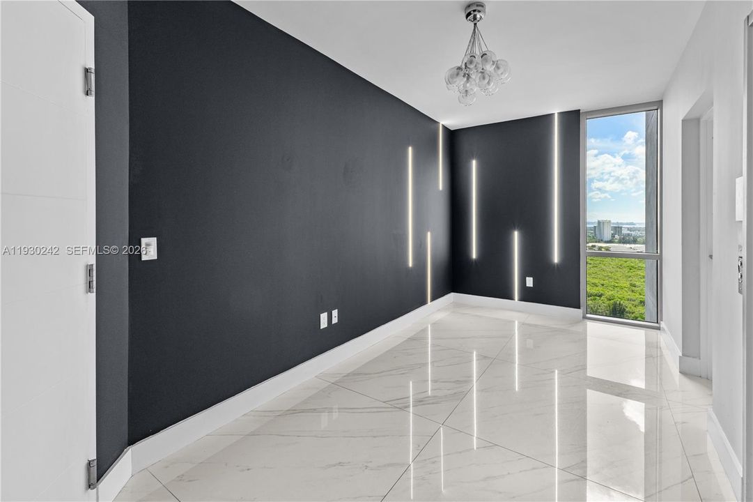 На продажу: $975,000 (3 спален, 3 ванн, 1557 Квадратных фут)