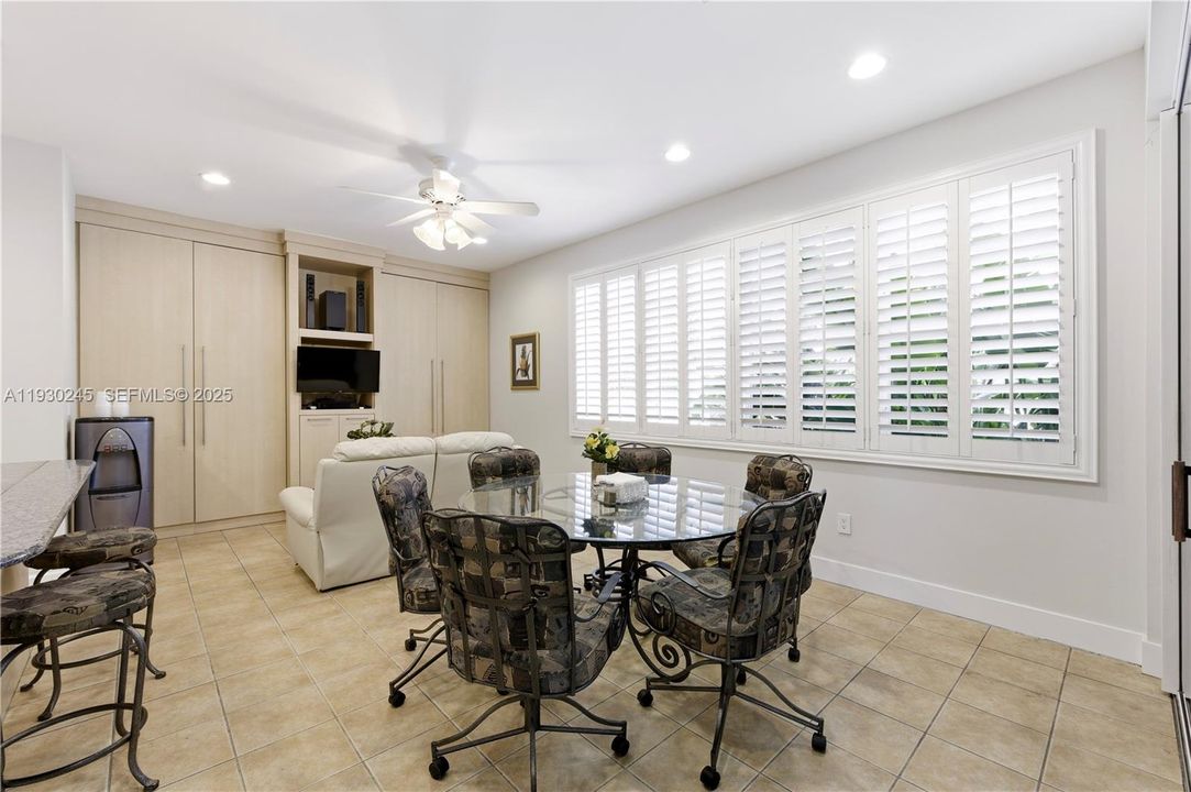 FAMILY RM. TV AND BREAKFAST AREA